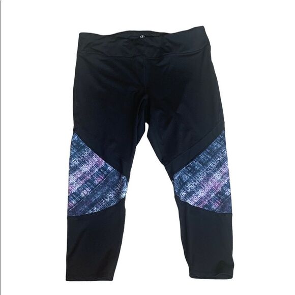 Gaiam Athletic Pants Womens Size XL Black Blue/purple Mesh  Cropped Capri Yoga - Picture 1 of 3